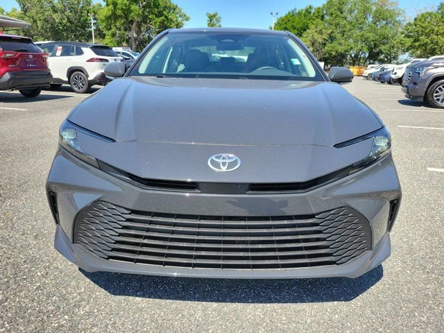 Used 2026 Toyota Camry LE FWD image 15