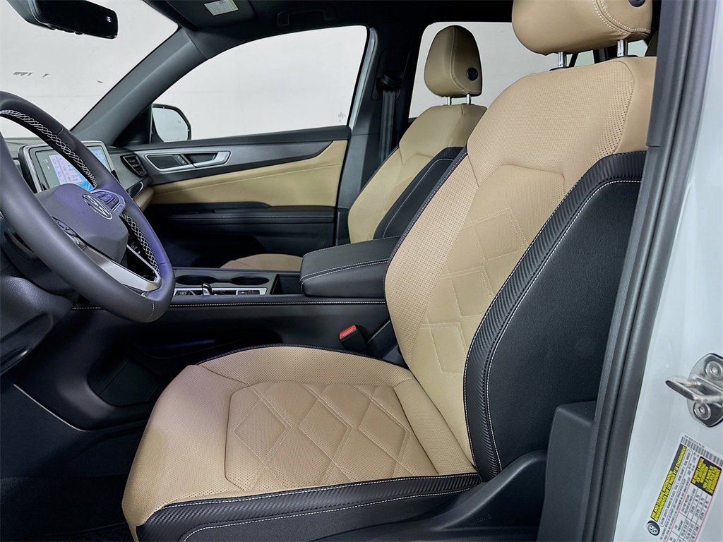 New 2026 Volkswagen Atlas Cross Sport SE image 8