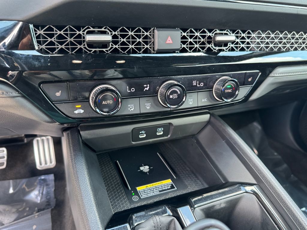 Used 2025 Honda Accord Sport image 25