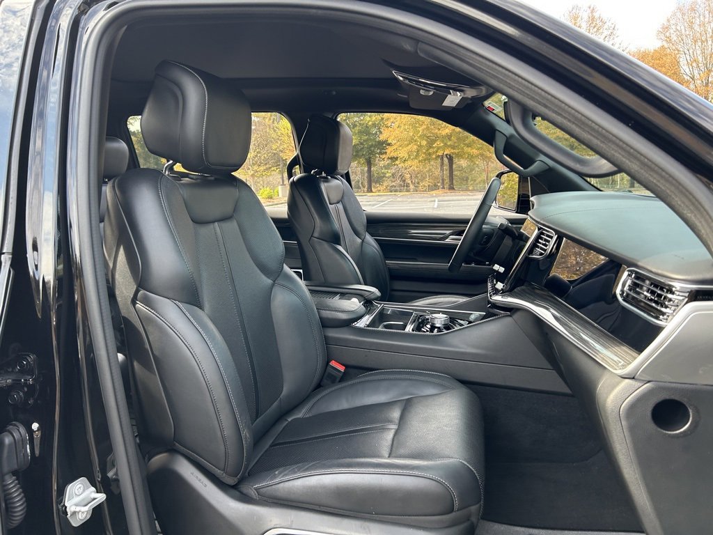 Used 2022 Jeep Wagoneer Series III w/ Premium Group I image 52