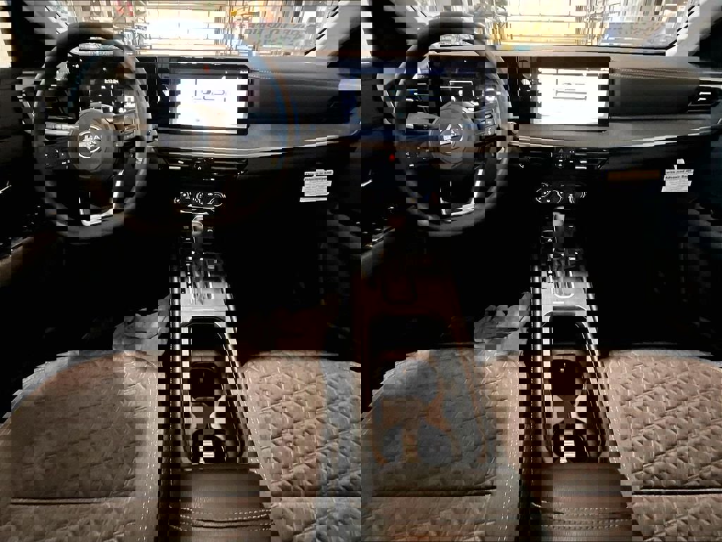 Used 2025 Nissan Kicks SV image 21