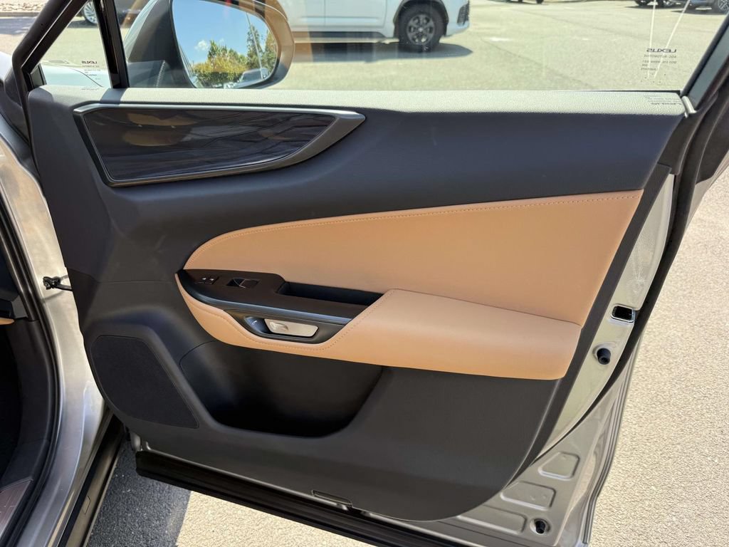 Used 2026 Lexus NX 350 AWD w/ Cold Area Package image 15