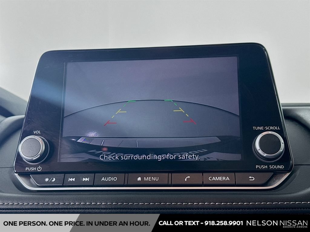 Certified 2025 Nissan Rogue SV w/ SV Premium Package FWD image 13