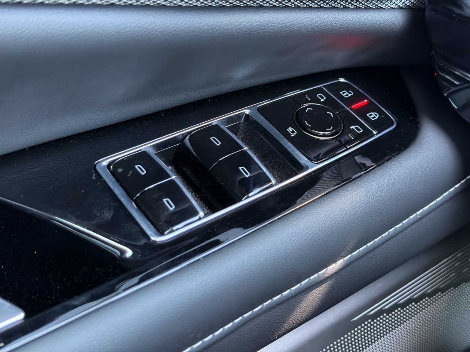 New 2027 Cadillac Optiq Sport RWD image 14