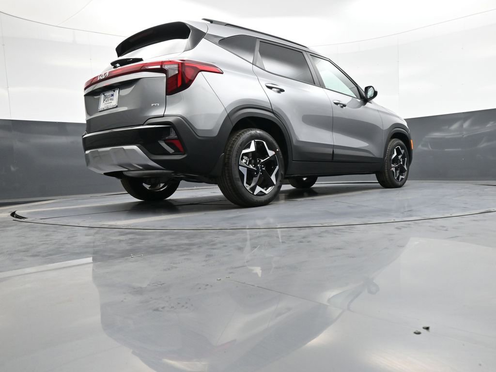 New 2025 Kia Seltos S image 28