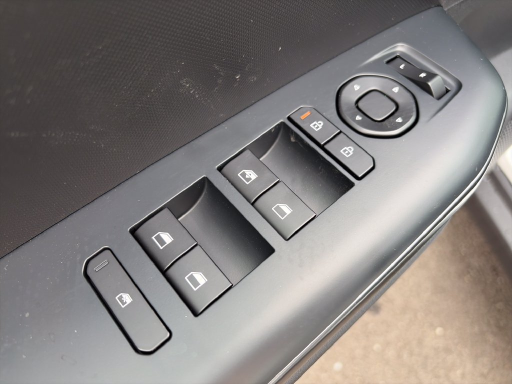 New 2026 Kia K4 FWD image 17