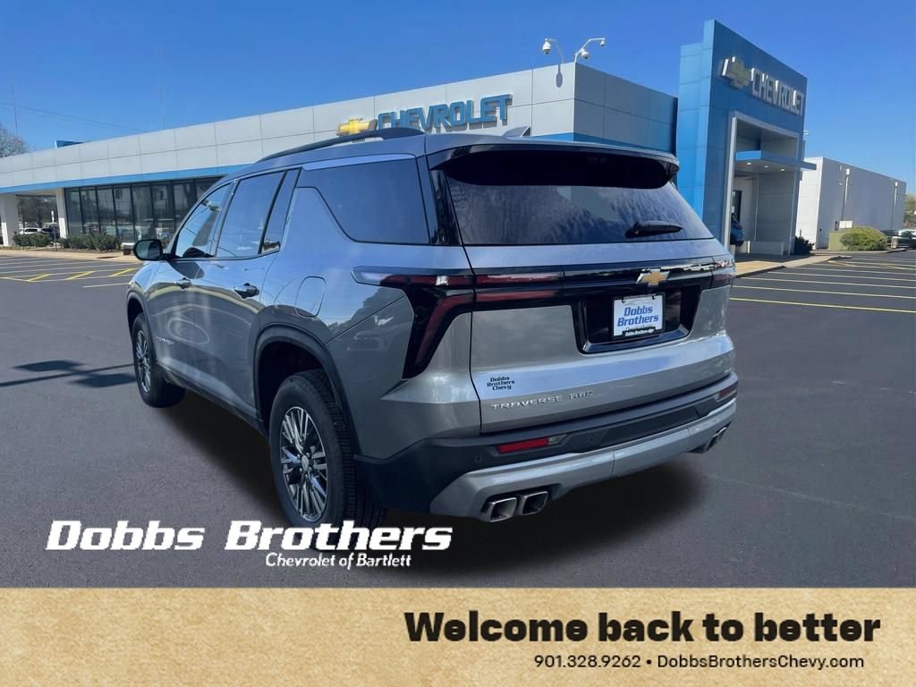 Used 2026 Chevrolet Traverse LT w/ Driver Confidence Package AWD/4WD image 6