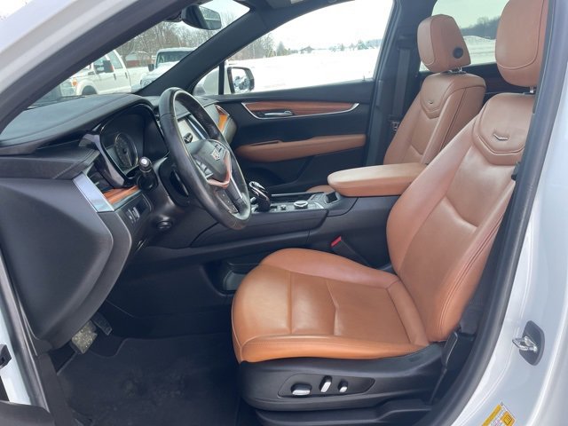 Used 2022 Cadillac XT5 Premium Luxury image 8