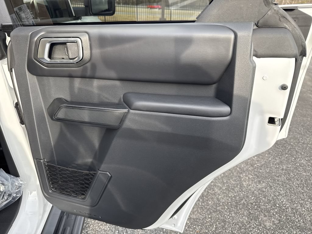 New 2025 Ford Bronco Outer Banks w/ Sasquatch Package AWD/4WD image 17