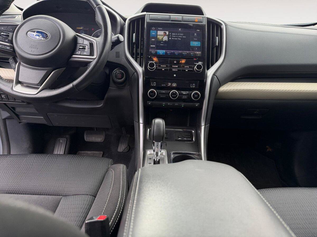 Used 2020 Subaru Ascent Premium w/ Convenience Package AWD/4WD image 11