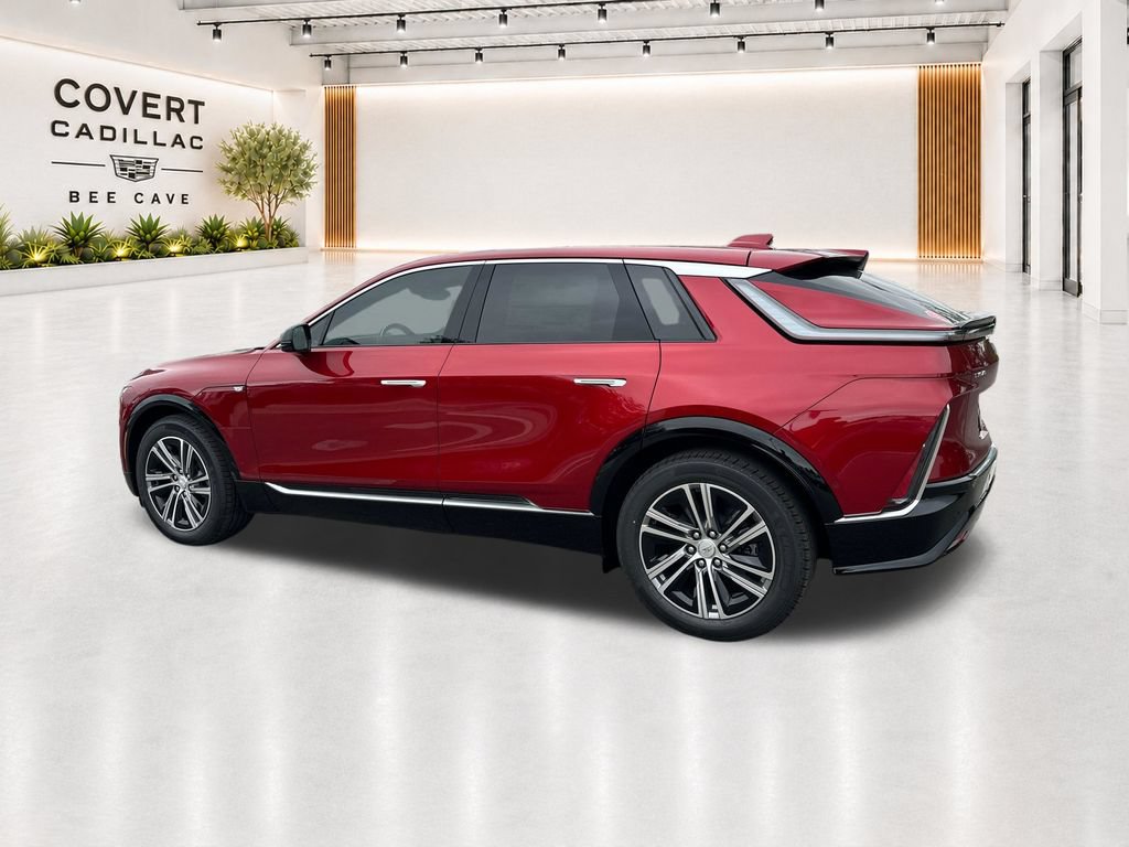 New 2026 Cadillac Lyriq Luxury RWD image 8