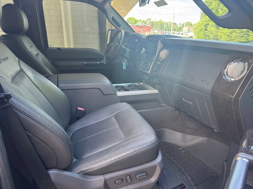 Used 2016 Ford F350 Platinum w/ FX4 Off-Road Package AWD/4WD image 37