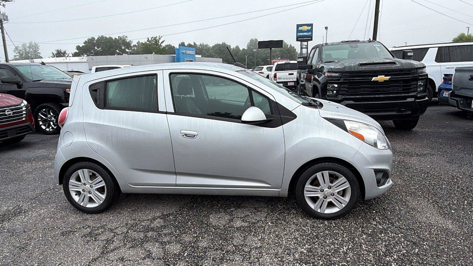 Used 2015 Chevrolet Spark LS FWD image 7