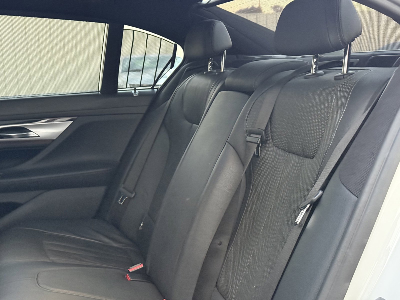 Used 2018 BMW 740i RWD image 17
