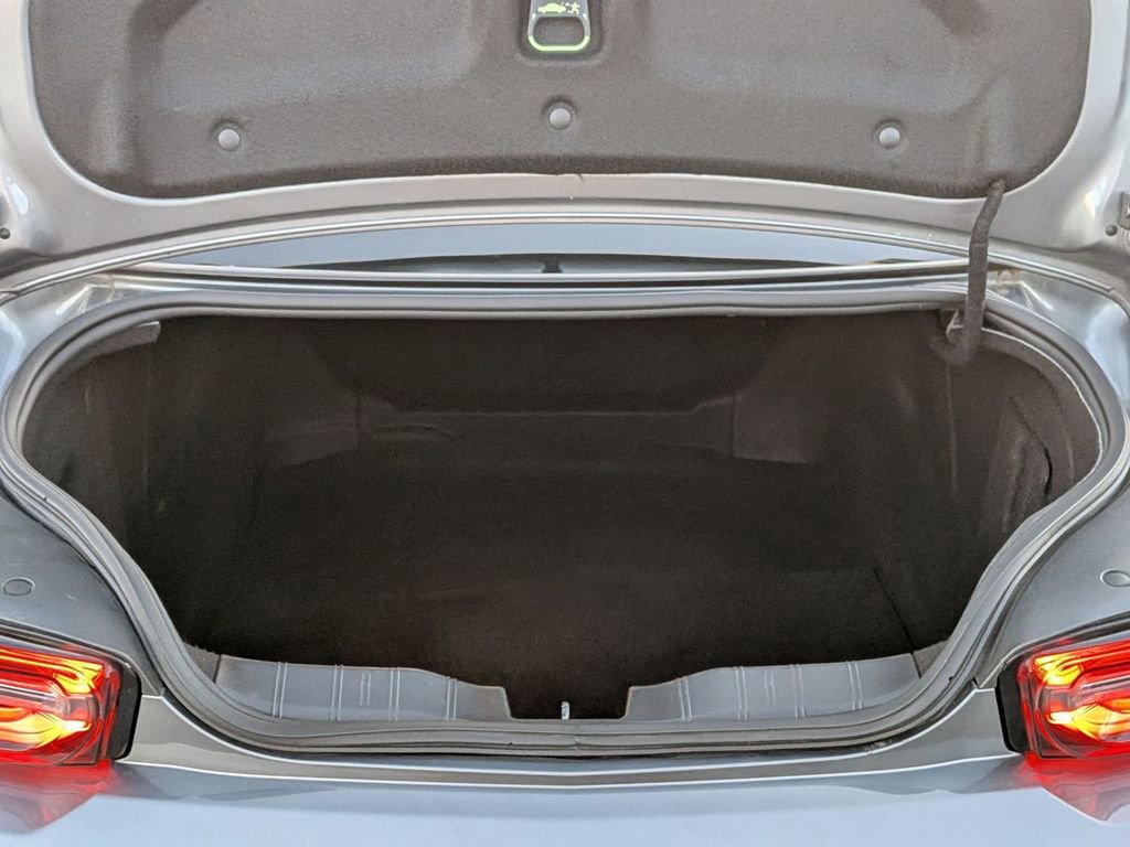 Used 2020 Chevrolet Camaro SS image 31