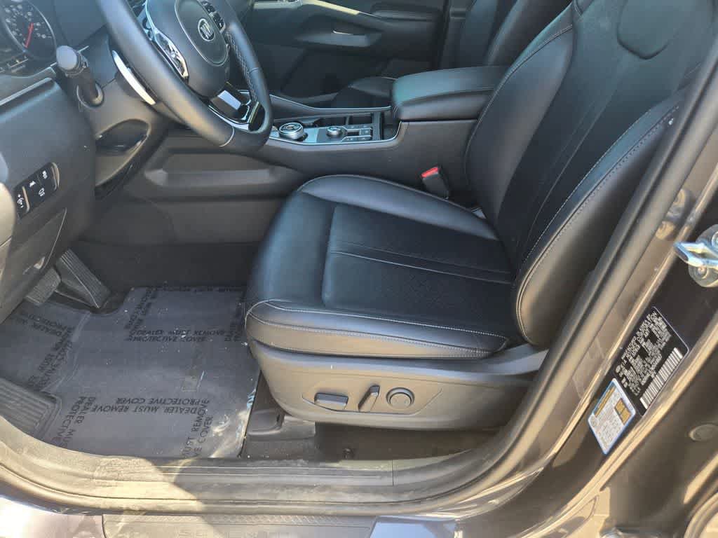 Used 2021 Kia Sorento EX FWD image 18