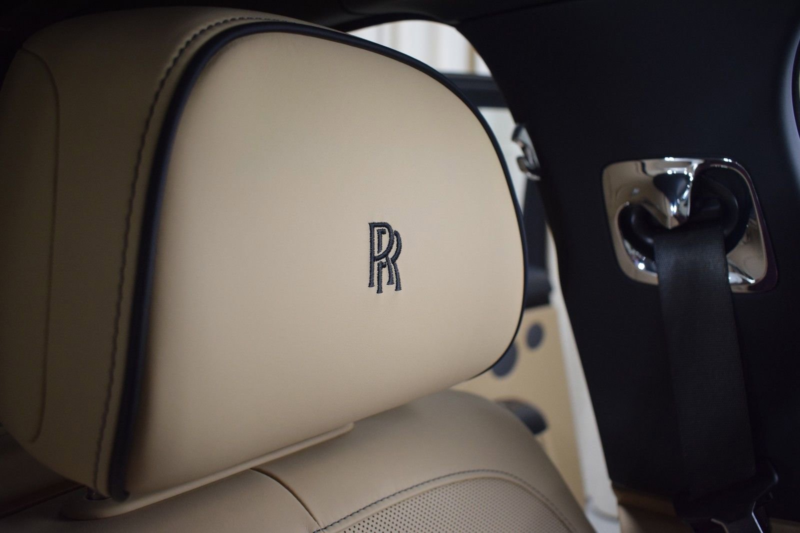 New 2026 Rolls-Royce Ghost AWD/4WD image 37