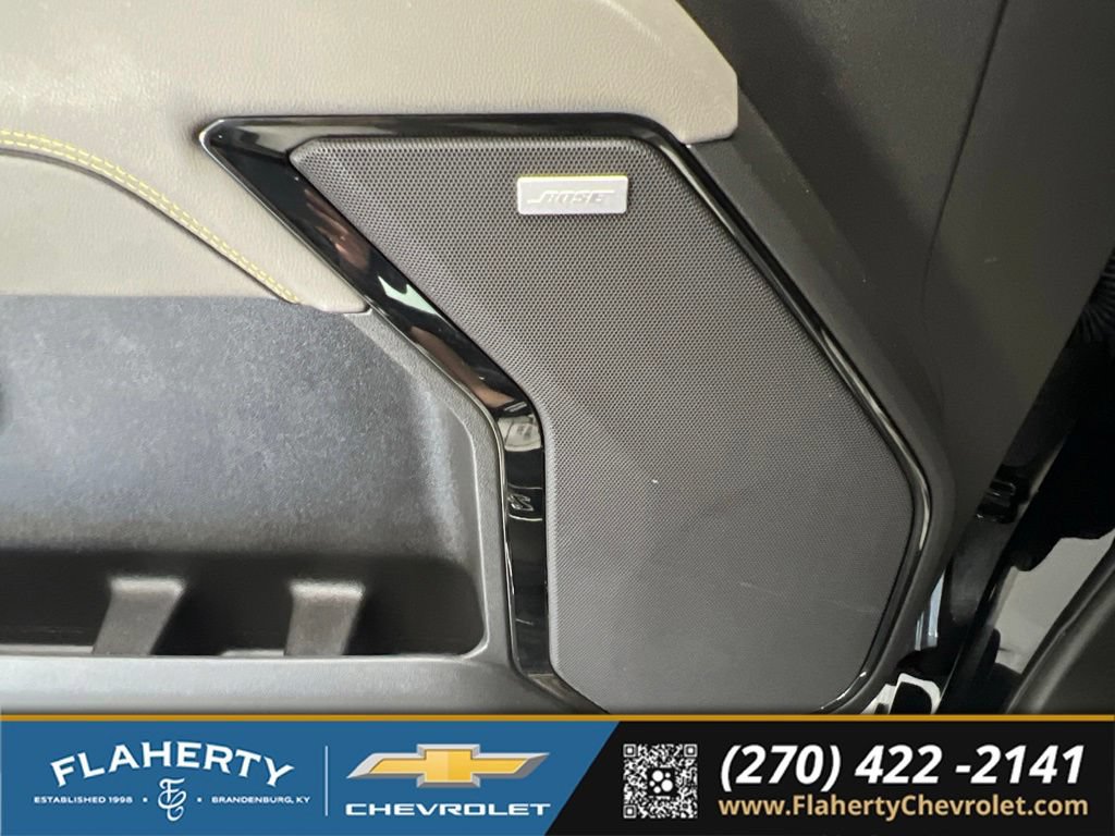 Used 2025 Chevrolet Silverado 1500 ZR2 w/ Technology Package AWD/4WD image 24