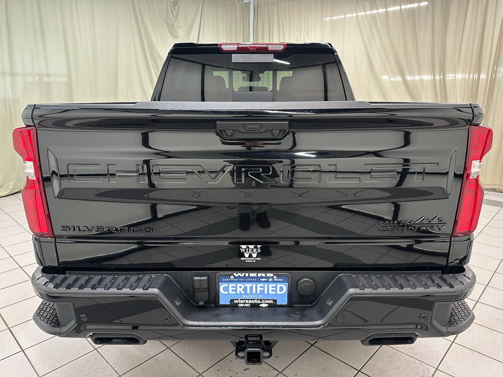 Certified 2026 Chevrolet Silverado 1500 High Country w/ Midnight Edition AWD/4WD image 9