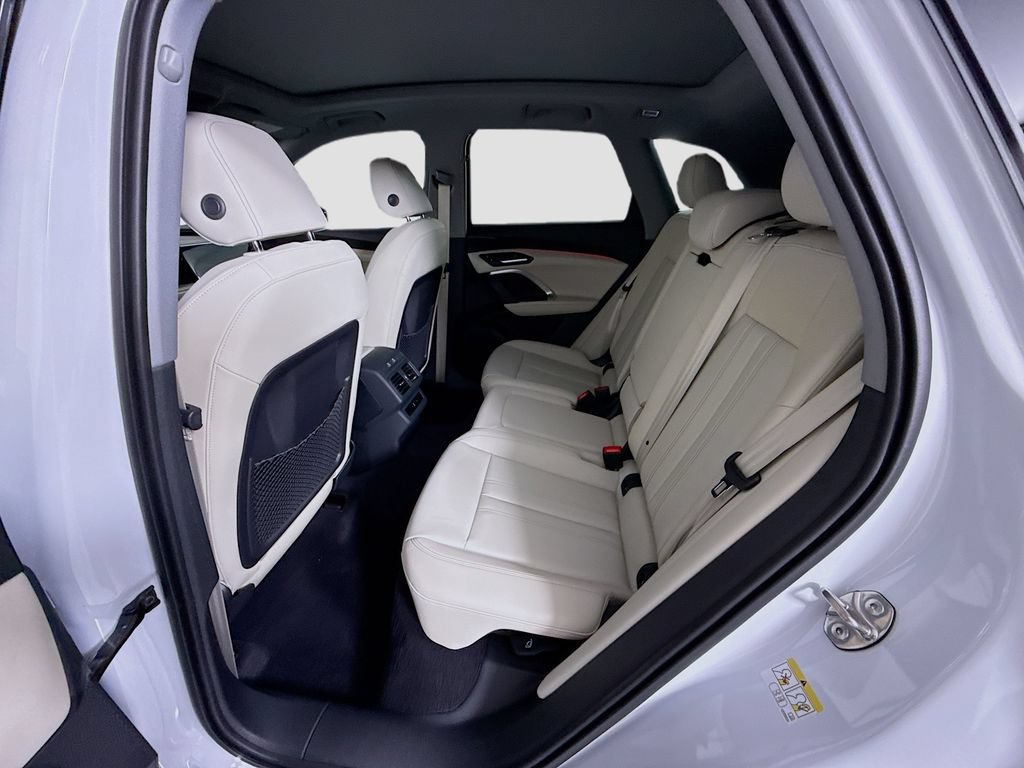 Used 2026 Audi Q5 Premium AWD/4WD image 23