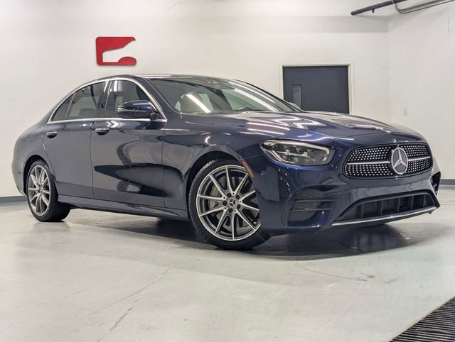 Used 2021 Mercedes-Benz E 350 Sedan image 2
