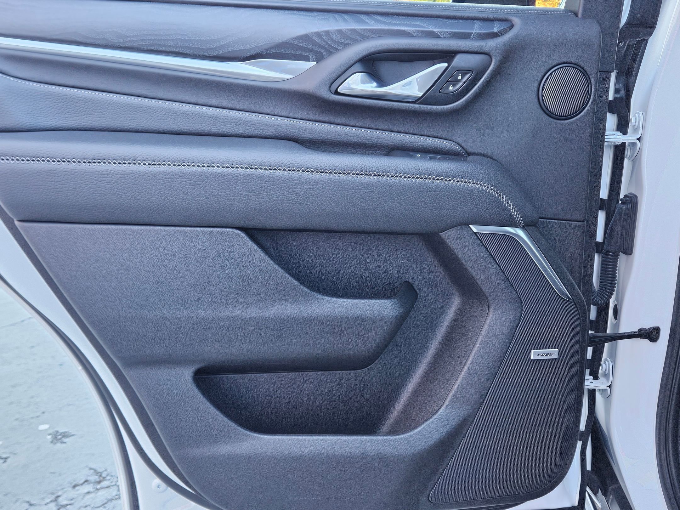 Used 2021 GMC Yukon Denali w/ Denali Premium Package image 22