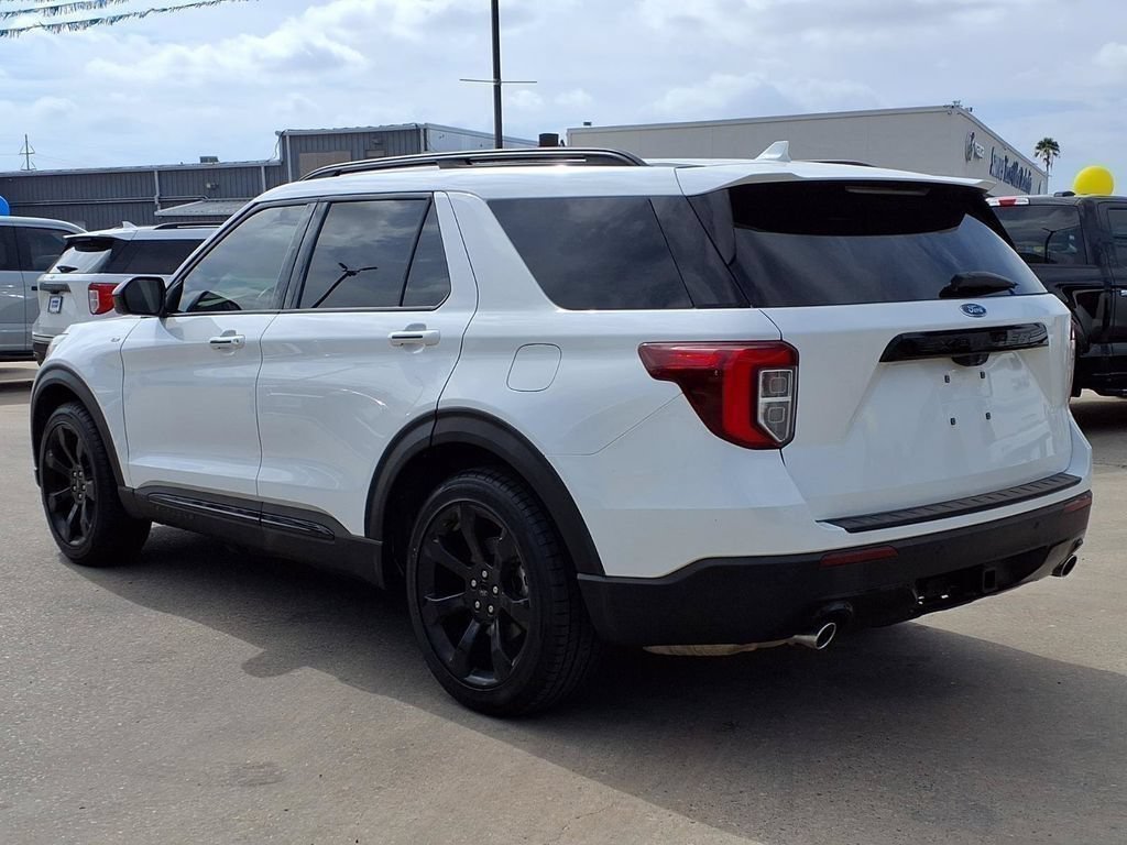 Used 2022 Ford Explorer ST-Line w/ Class IV Trailer Tow Package RWD image 6
