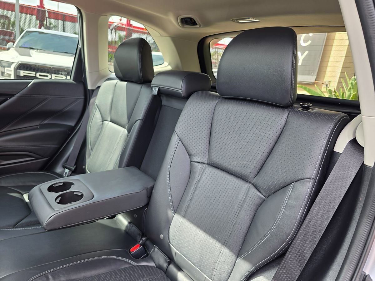 Used 2020 Subaru Forester Limited image 26