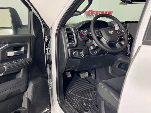 New 2026 RAM 2500 Big Horn AWD/4WD image 23