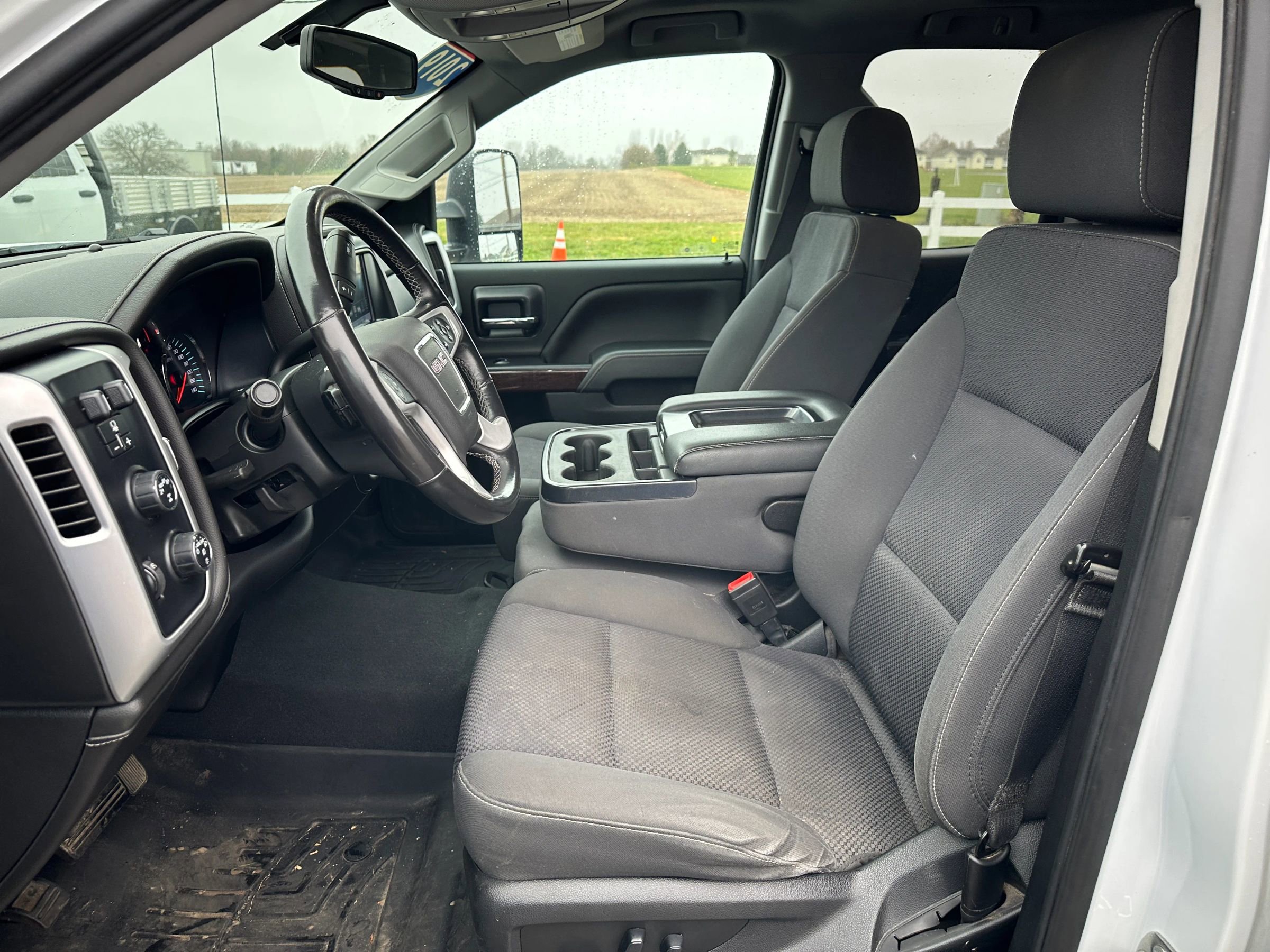 Used 2019 GMC Sierra 1500 SLE w/ SLE Value Package image 8
