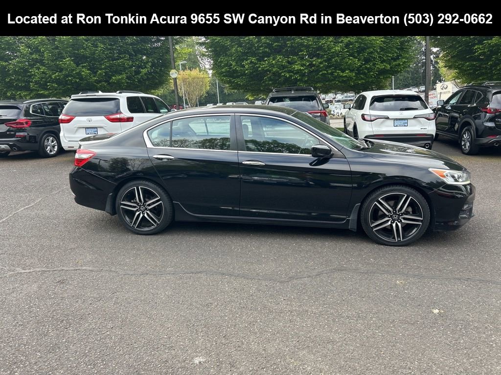 Used 2017 Honda Accord Sport image 3