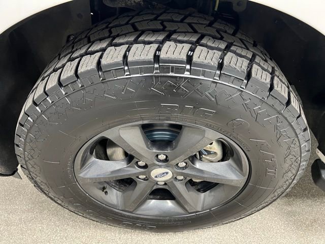 Used 2018 Ford Expedition Max XLT w/ Equipment Group 202A AWD/4WD image 15