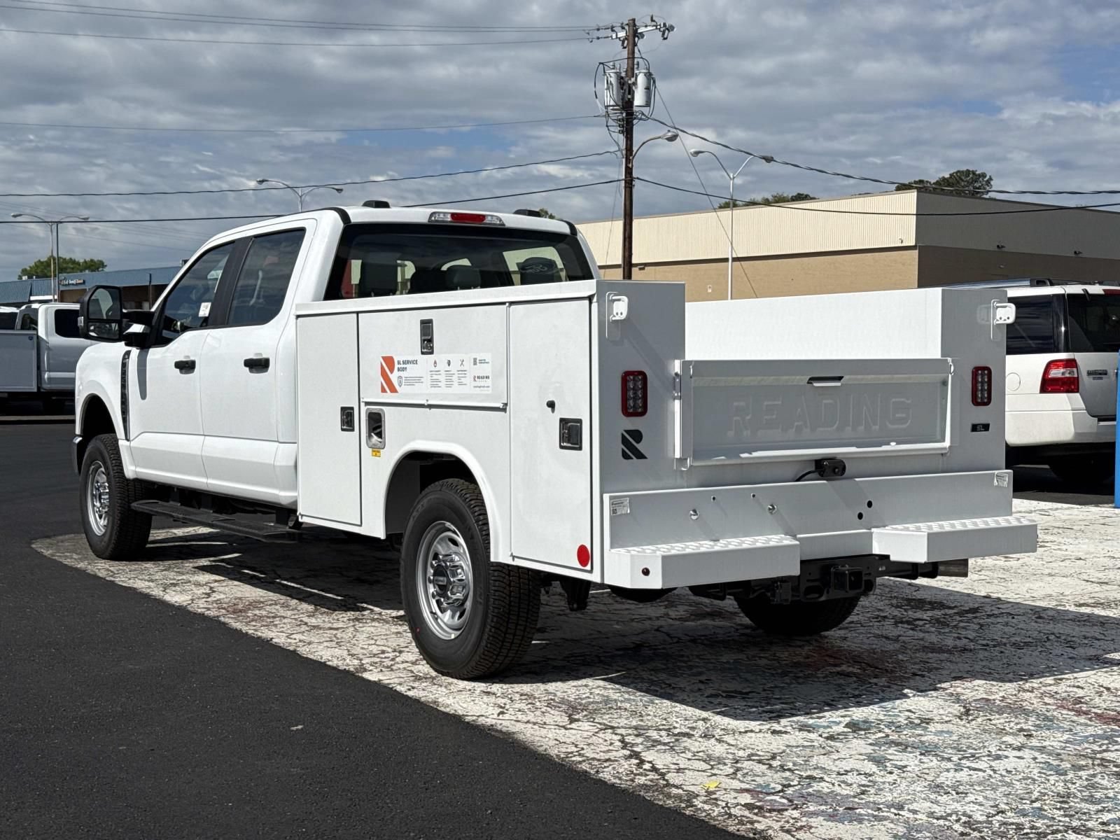 New 2026 Ford F250 XL w/ XL Chrome Package AWD/4WD image 5