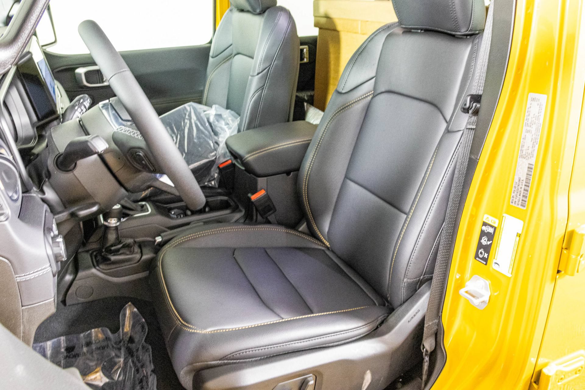 New 2026 Jeep Wrangler Unlimited Sahara AWD/4WD image 20