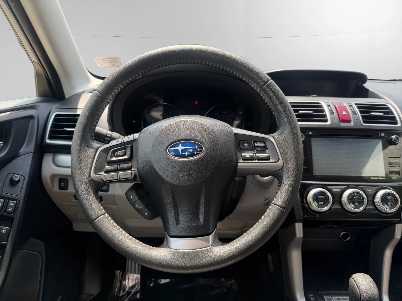 Used 2016 Subaru Forester 2.5i Touring w/ Eyesight & Navigation System AWD/4WD image 14