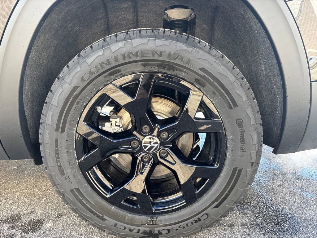 New 2026 Volkswagen Atlas Peak Edition AWD/4WD image 18
