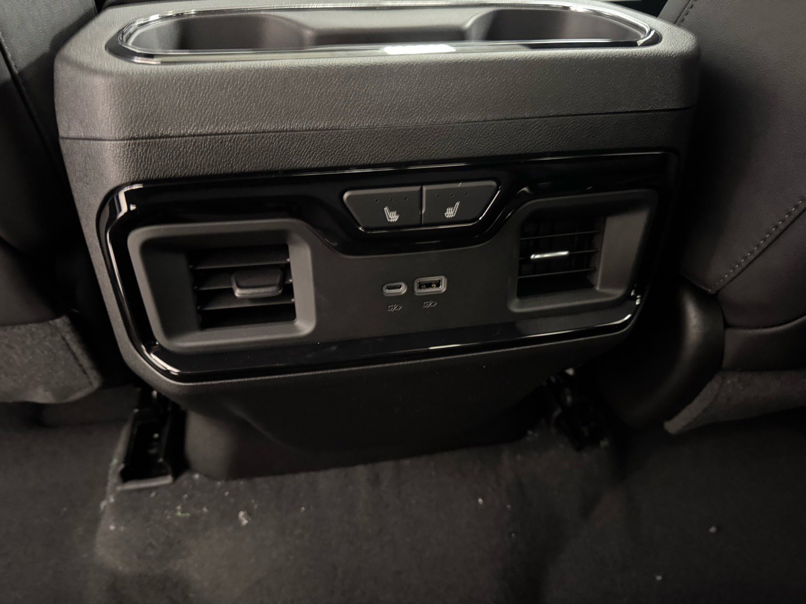 New 2026 GMC Sierra 2500 AT4 w/ AT4 Premium Plus Package image 12