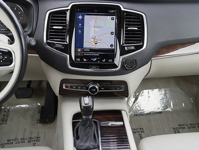 Used 2016 Volvo XC90 T6 Momentum w/ Momentum Plus Package image 20