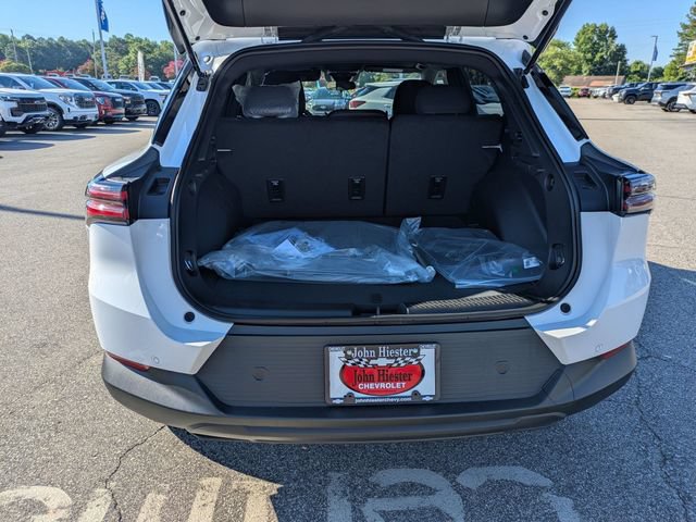 New 2026 Chevrolet Equinox EV LT w/ Comfort Package FWD image 30