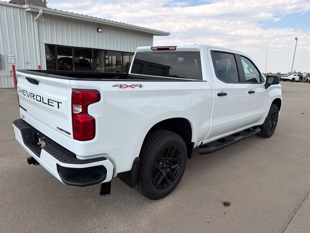 New 2026 Chevrolet Silverado 1500 Custom w/ Turbomax Blackout Package AWD/4WD image 5