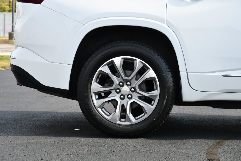 Used 2019 Chevrolet Traverse Premier AWD/4WD image 10