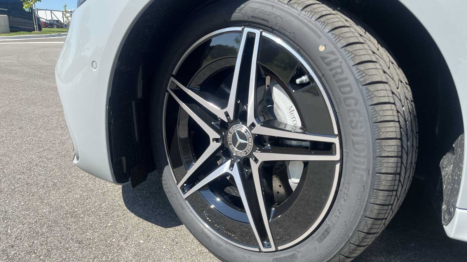 New 2026 Mercedes-Benz C 300 4MATIC Sedan image 24