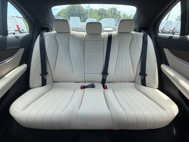 Certified 2023 Mercedes-Benz E 350 4MATIC Sedan image 15