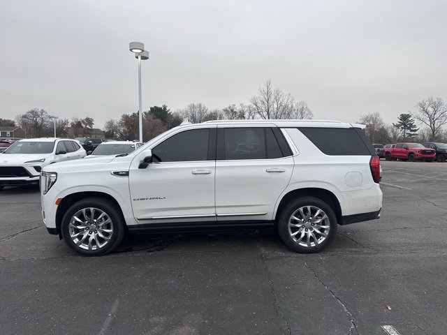 Used 2021 GMC Yukon Denali w/ Denali Premium Package image 2