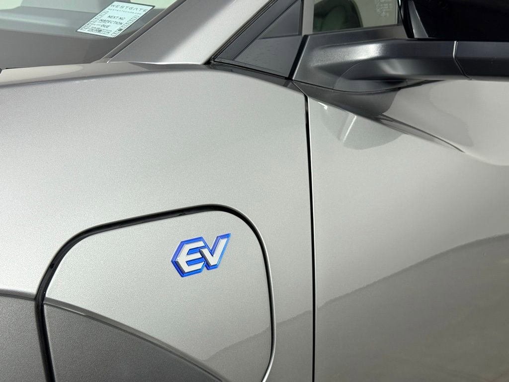 Used 2025 Subaru Solterra Premium w/ Premium Convenience Package image 46