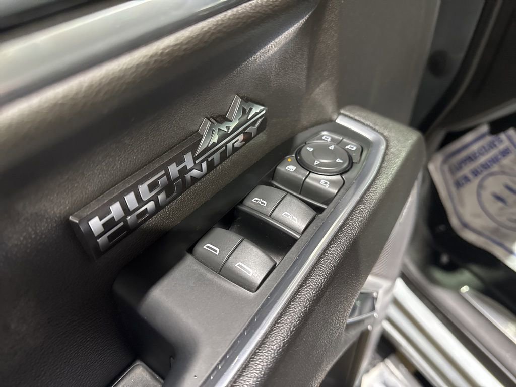 Used 2023 Chevrolet Silverado 1500 High Country w/ LPO, Dark Essentials Package image 17