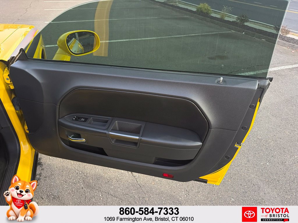 Used 2010 Dodge Challenger R/T RWD image 28