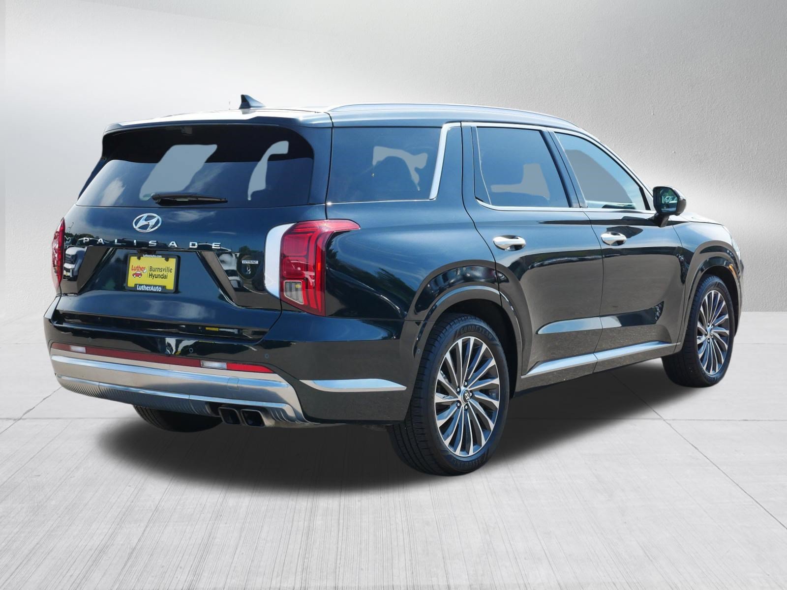 Certified 2023 Hyundai Palisade Calligraphy AWD/4WD image 7