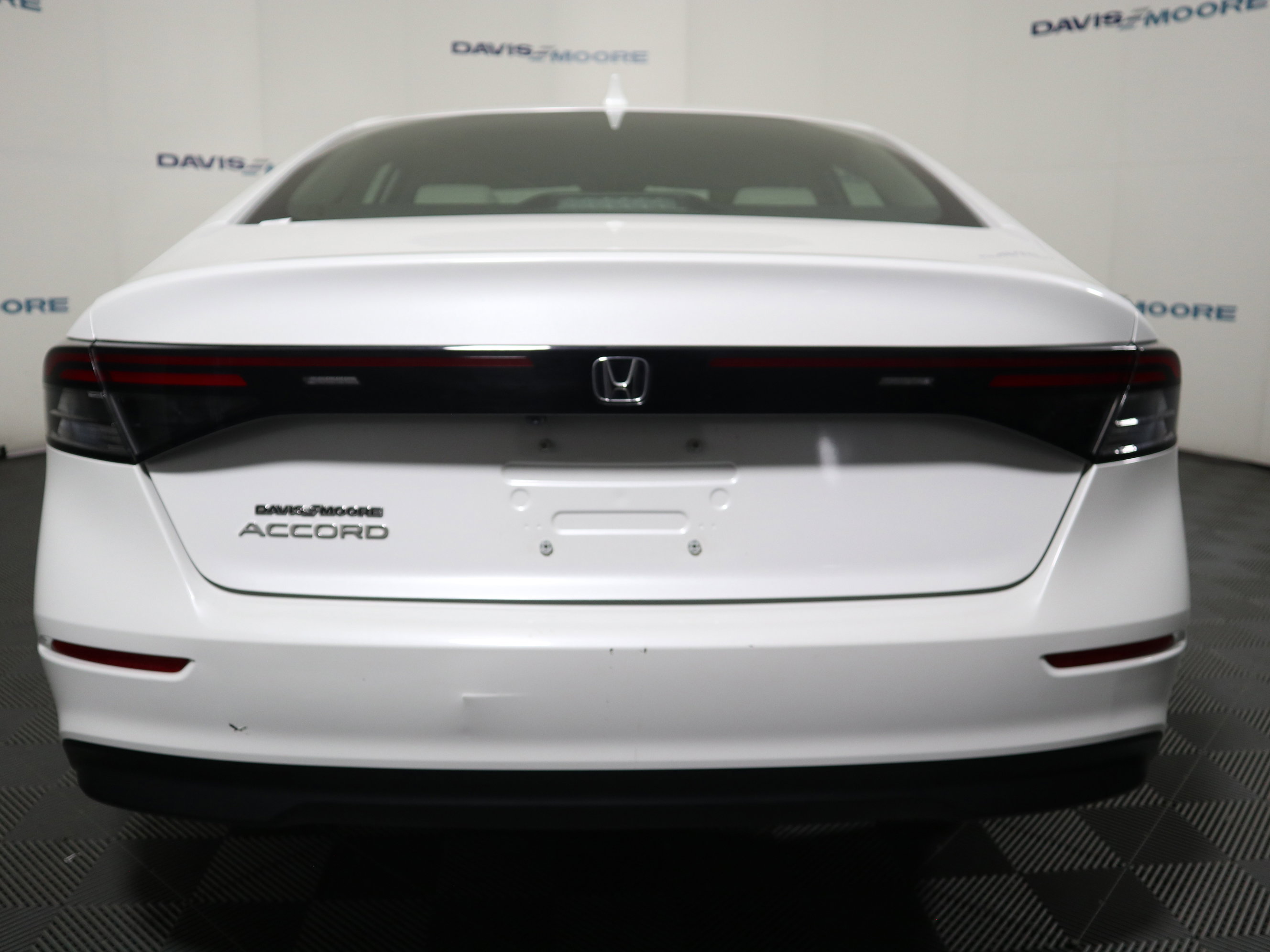 Used 2024 Honda Accord LX image 7