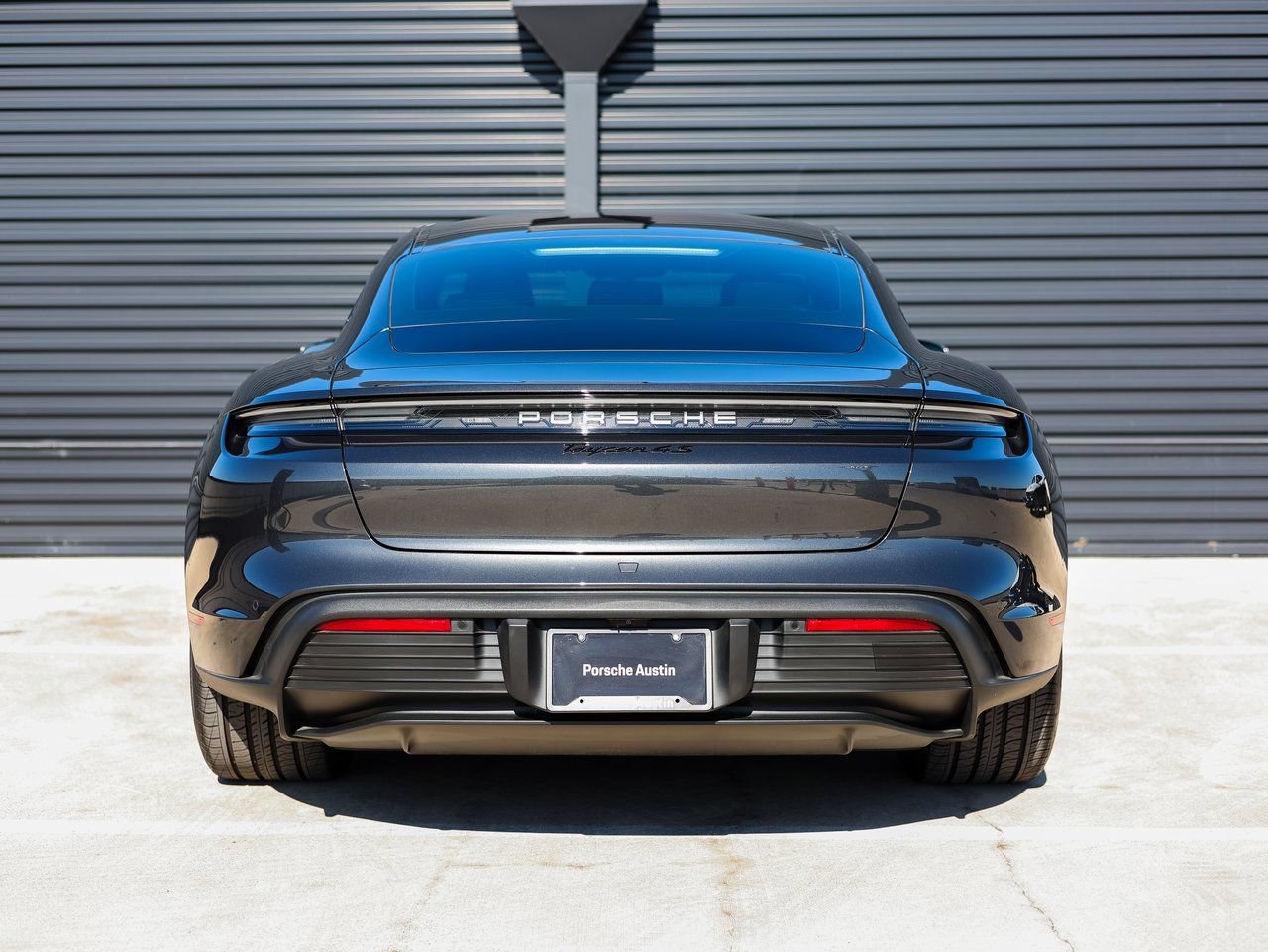 Used 2025 Porsche Taycan 4S AWD/4WD image 6